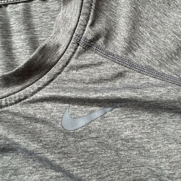 Nike Pro Combat Dri-Fit Fitted Sleeveless T Shirt Grey Athletic Mens Medium - Picture 4 of 9